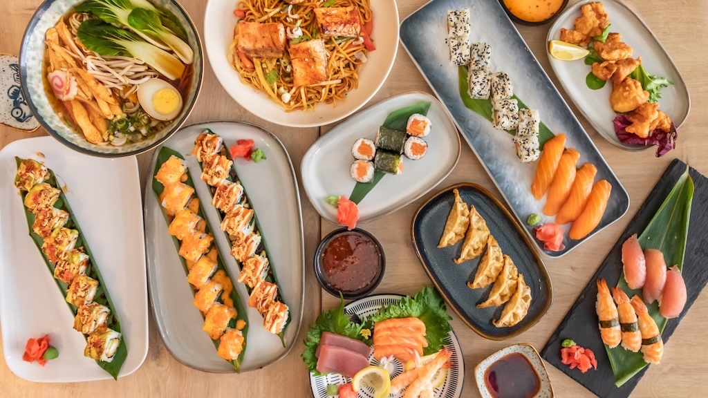 Mittsu Sushi · Photos 9